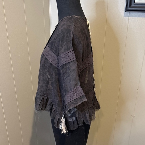 One Teaspoon Women’s XS Monochrome Patchwork Sheer Lightweight Blouse - Picture 4 of 7